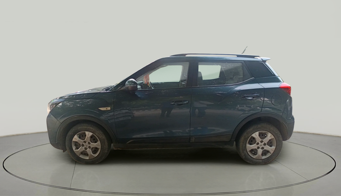 2019 Mahindra XUV300 W6 1.2 PETROL, Petrol, Manual, 1,05,766 km, exterior