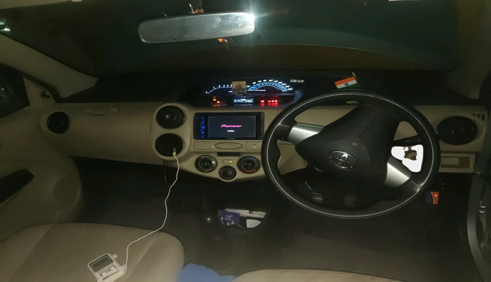 2017 Toyota Etios Liva GX, Petrol, Manual, 81,586 km, interior