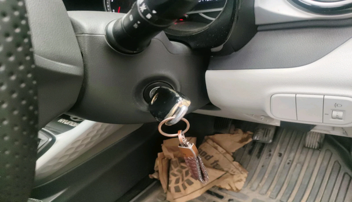 2020 Hyundai GRAND I10 NIOS SPORTZ 1.2 KAPPA VTVT, Petrol, Manual, 38,943 km, interior