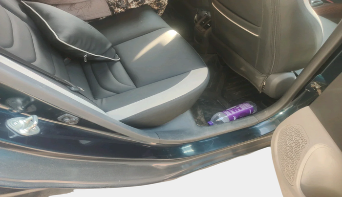 2023 Hyundai AURA S 1.2 CNG, Petrol, Manual, 73,410 km, interior