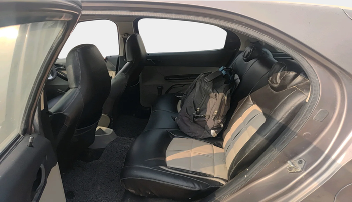 2017 Tata Tiago XE DIESEL, Diesel, Manual, 67,125 km, interior