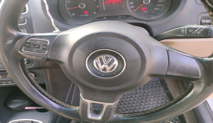 2013 Volkswagen Polo HIGHLINE1.2L, Petrol, Manual, 97,655 km, interior