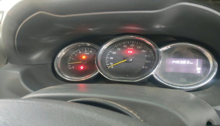 2016 Renault Duster 85 PS RXZ DIESEL, Diesel, Manual, 1,48,383 km, interior