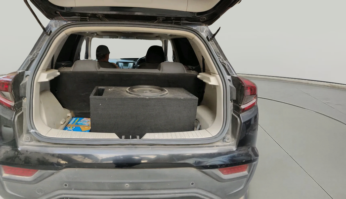 2022 Mahindra XUV300 W6 1.5 Diesel, Diesel, Manual, 59,098 km, exterior