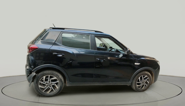 2022 Mahindra XUV300 W6 1.5 Diesel, Diesel, Manual, 59,098 km, exterior