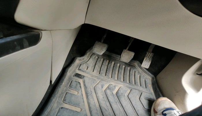 2022 Mahindra XUV300 W6 1.5 Diesel, Diesel, Manual, 59,098 km, interior