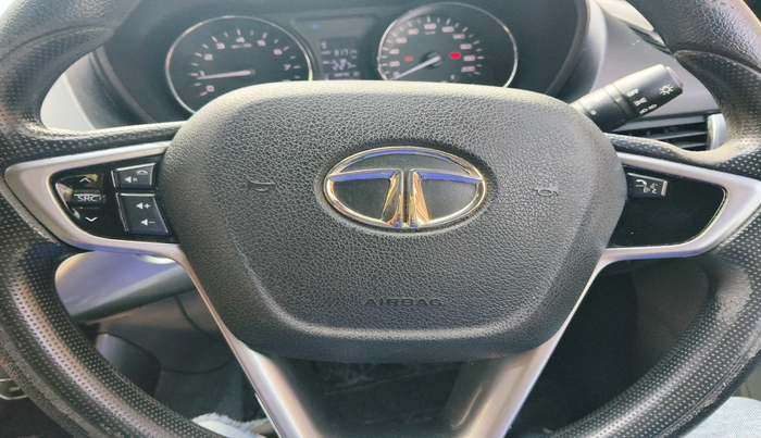 2018 Tata NEXON XZ PLUS DIESEL, Diesel, Manual, 91,714 km, interior