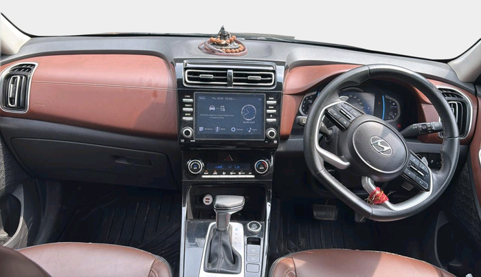 2022 Hyundai ALCAZAR PRESTIGE(O) EXE 1.5 AT 7STR, Diesel, Automatic, 76,251 km, interior