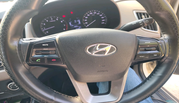 2016 Hyundai Creta E PLUS 1.6 PETROL, Petrol, Manual, 1,69,881 km, interior