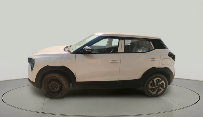 2024 Mahindra XUV 3XO MX1 1.2 L TCMPFi, Petrol, Manual, 12,928 km, exterior