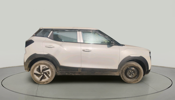 2024 Mahindra XUV 3XO MX1 1.2 L TCMPFi, Petrol, Manual, 12,928 km, exterior