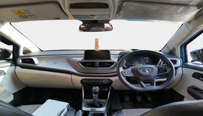 2022 Tata ALTROZ XZ PETROL, Petrol, Manual, 52,080 km, interior