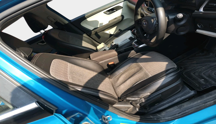2022 Tata ALTROZ XZ PETROL, Petrol, Manual, 52,080 km, interior