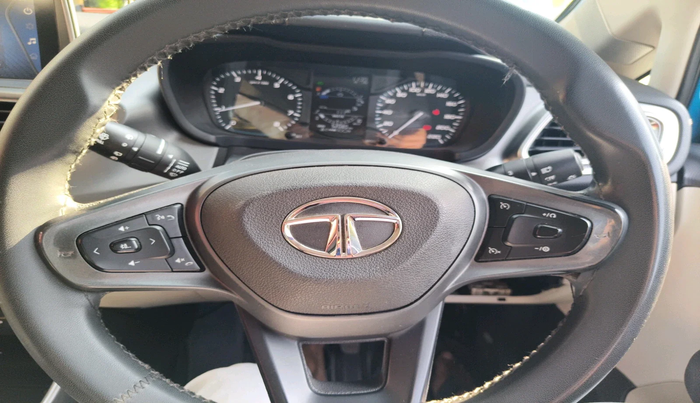 2022 Tata ALTROZ XZ PETROL, Petrol, Manual, 52,080 km, interior