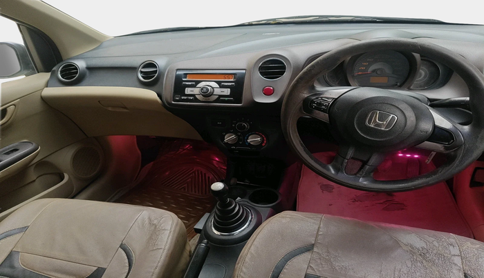 2014 Honda Amaze 1.2L I-VTEC S, Petrol, Manual, 1,13,757 km, interior