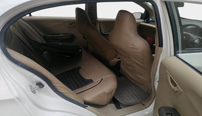 2014 Honda Amaze 1.2L I-VTEC S, Petrol, Manual, 1,13,757 km, interior