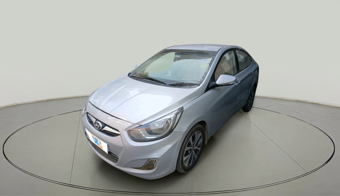 2013 Hyundai Verna FLUIDIC 1.6 VTVT SX, Petrol, Manual, 1,37,760 km, exterior