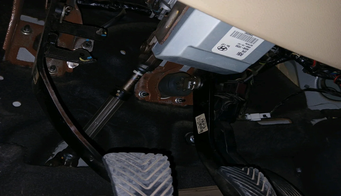 2013 Hyundai Verna FLUIDIC 1.6 VTVT SX, Petrol, Manual, 1,37,760 km, interior