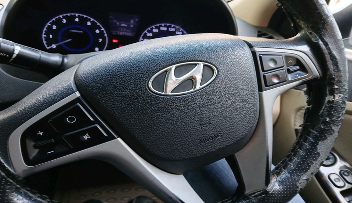 2013 Hyundai Verna FLUIDIC 1.6 VTVT SX, Petrol, Manual, 1,37,760 km, interior