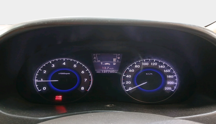 2013 Hyundai Verna FLUIDIC 1.6 VTVT SX, Petrol, Manual, 1,37,760 km, interior