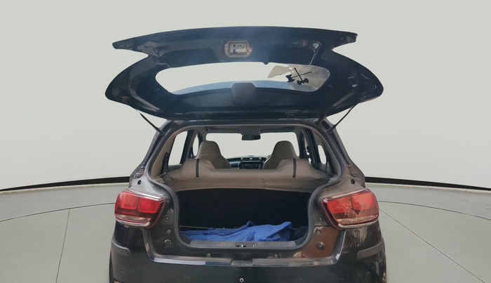 2017 Mahindra Kuv100 K2 6 STR, Petrol, Manual, 26,401 km, exterior