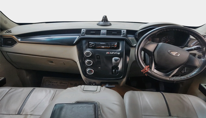 2017 Mahindra Kuv100 K2 6 STR, Petrol, Manual, 26,401 km, interior