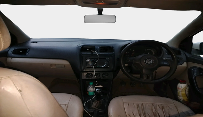 2010 Volkswagen Polo COMFORTLINE 1.2L PETROL, Petrol, Manual, 1,36,971 km, interior