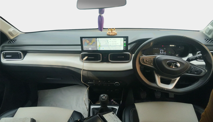 2024 Tata PUNCH Accomplished Plus, Petrol, Manual, 4,115 km, interior