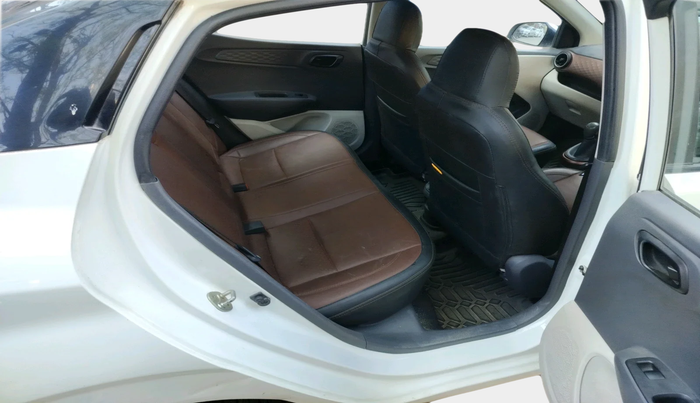 2022 Hyundai AURA S 1.2 CNG, CNG, Manual, 22,361 km, interior