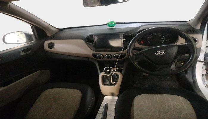 2014 Hyundai Grand i10 SPORTZ 1.2 KAPPA VTVT, Petrol, Manual, 73,984 km, interior