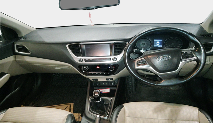 2017 Hyundai Verna 1.6 SX (O) CRDI MT, Diesel, Manual, 92,024 km, interior