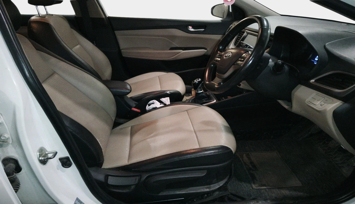 2017 Hyundai Verna 1.6 SX (O) CRDI MT, Diesel, Manual, 92,024 km, interior