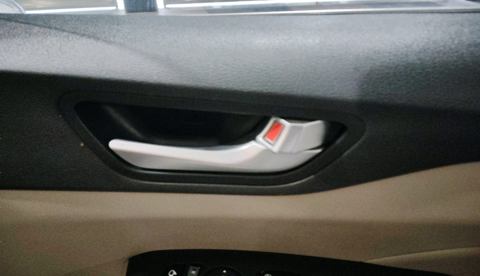 2017 Hyundai Verna 1.6 SX (O) CRDI MT, Diesel, Manual, 92,024 km, interior