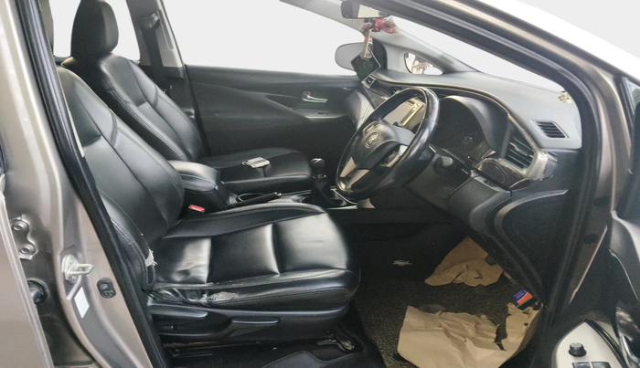 2017 Toyota Innova Crysta 2.4 VX 7 STR, Diesel, Manual, 1,29,834 km, interior