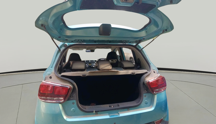 2016 Mahindra Kuv100 K8 D 6 STR, Diesel, Manual, 77,610 km, exterior