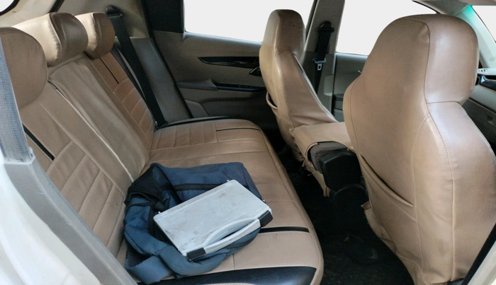 2016 Mahindra Kuv100 K6 D 6 STR, Diesel, Manual, 1,40,252 km, interior