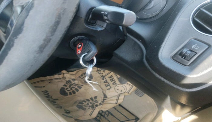 2015 Honda Amaze 1.2L I-VTEC SX, Petrol, Manual, 68,056 km, interior