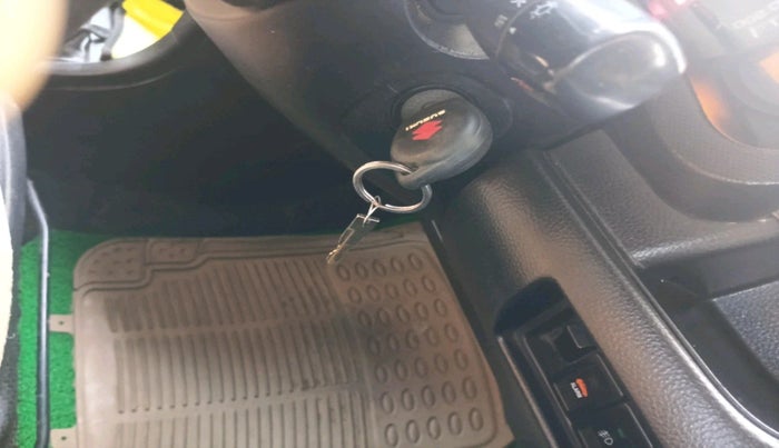 2017 Maruti Swift LXI (O), Petrol, Manual, 72,988 km, interior