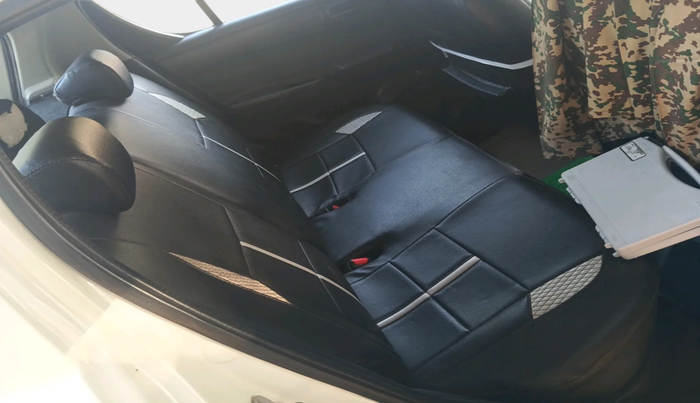 2017 Maruti Swift LXI (O), Petrol, Manual, 72,988 km, interior