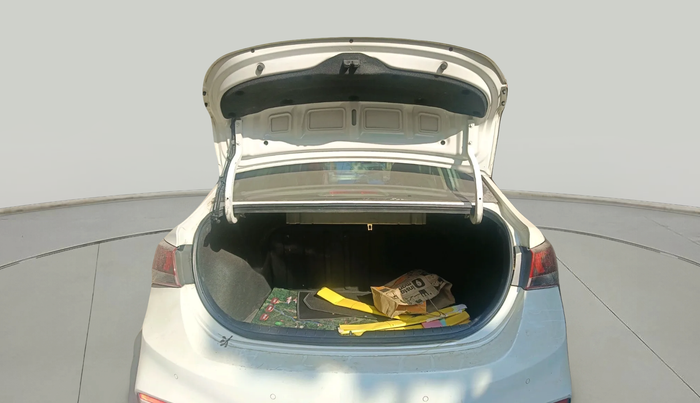 2018 Hyundai Verna 1.6 CRDI SX + AT, Diesel, Automatic, 74,879 km, exterior