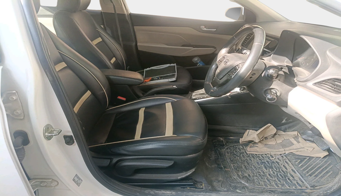 2018 Hyundai Verna 1.6 CRDI SX + AT, Diesel, Automatic, 74,879 km, interior