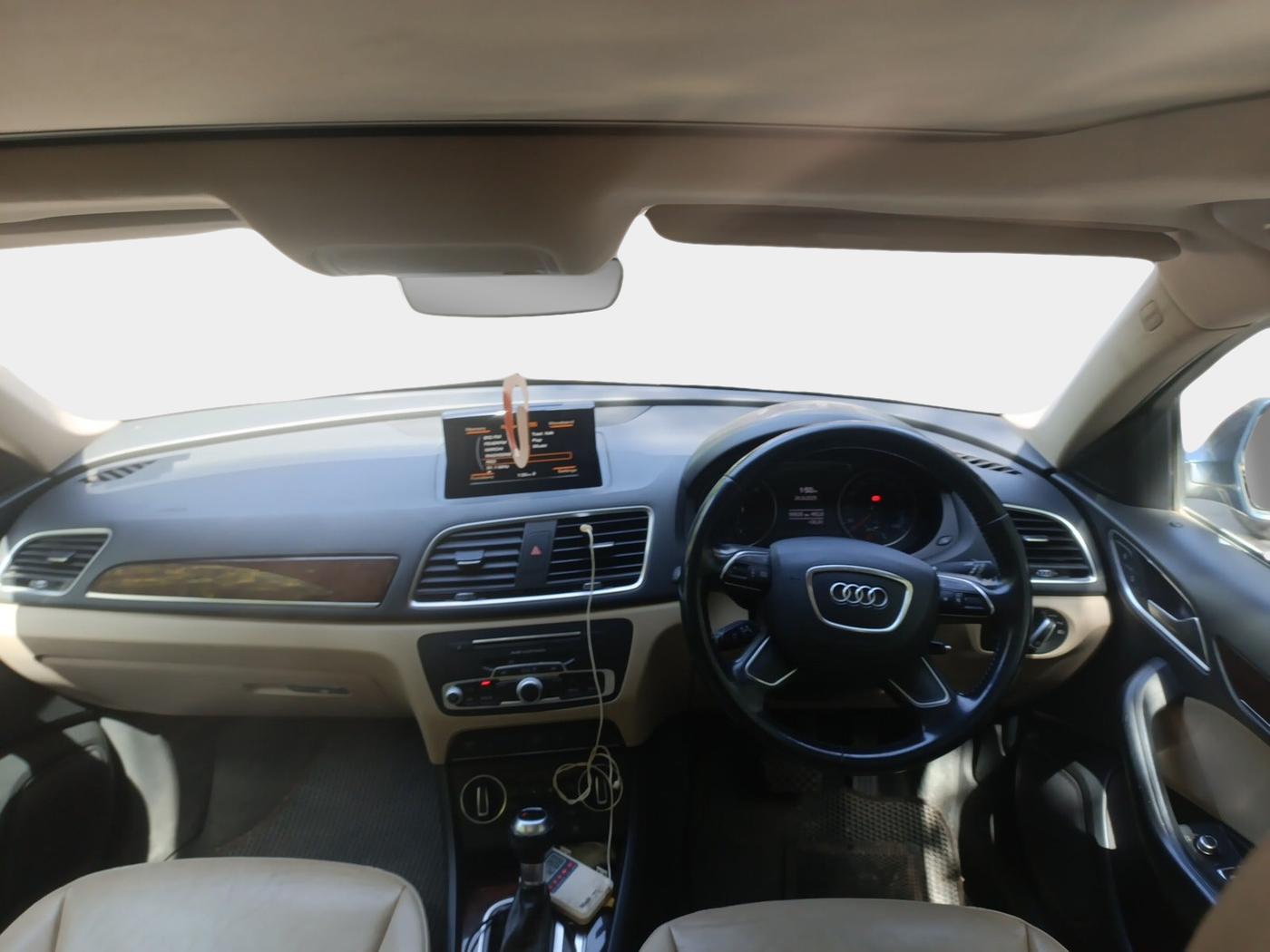 2017 Audi Q3 3.0 TDI AT, Diesel, Automatic, 14,45,001 km, interior