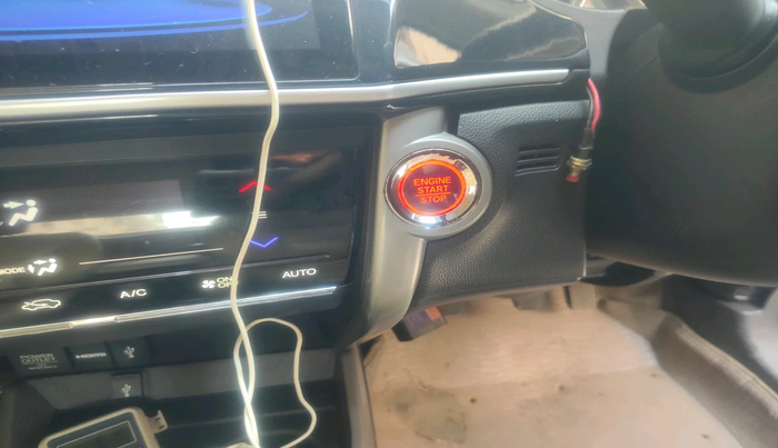 2017 Honda City 1.5L I-VTEC VX, Petrol, Manual, 1,08,817 km, interior