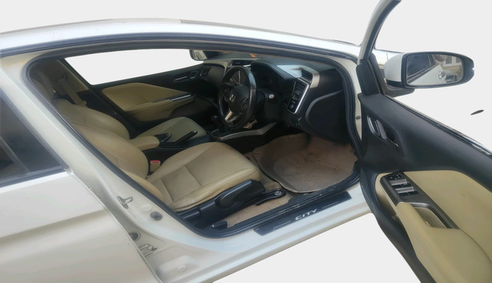 2017 Honda City 1.5L I-VTEC VX, Petrol, Manual, 1,08,817 km, interior