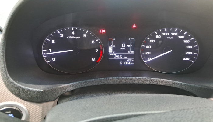 2016 Hyundai Creta SX PLUS 1.6 PETROL, Petrol, Manual, 61,068 km, interior