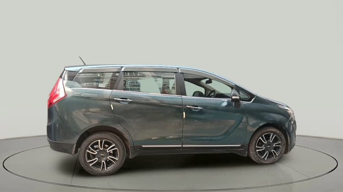 2019 Mahindra MARAZZO M8 8 STR, Diesel, Manual, 71,702 km, exterior