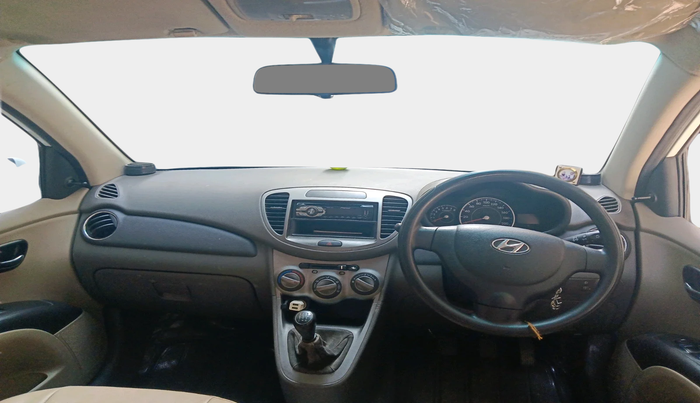 2011 Hyundai i10 MAGNA 1.1, Petrol, Manual, 47,188 km, interior