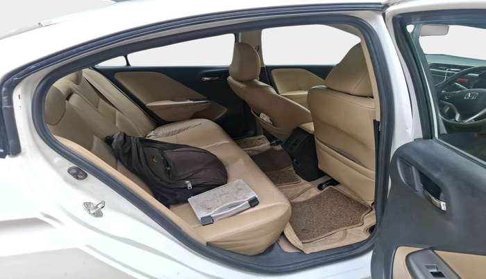 2015 Honda City 1.5L I-VTEC VX, Petrol, Manual, 1,18,265 km, interior