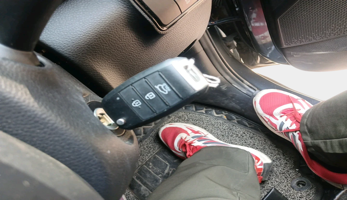 2023 KIA SONET HTK PLUS 1.2, Petrol, Manual, 2,150 km, interior