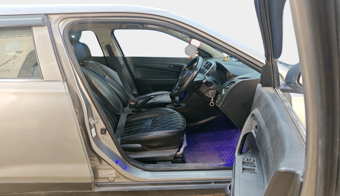 2021 Maruti Vitara Brezza LXI, Petrol, Manual, 65,263 km, interior